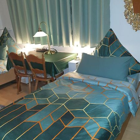 Zimmer Hohbuch Mit Achalmblick Reutlingen Ngoại thất bức ảnh
