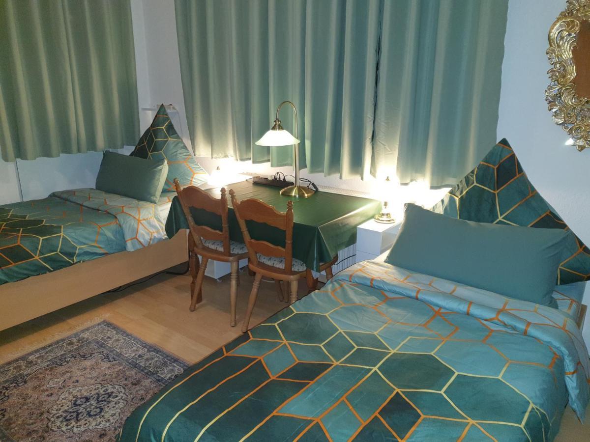 Zimmer Hohbuch Mit Achalmblick Reutlingen Ngoại thất bức ảnh