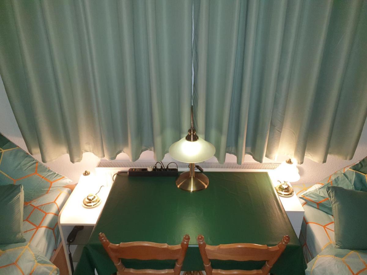 Zimmer Hohbuch Mit Achalmblick Reutlingen Ngoại thất bức ảnh