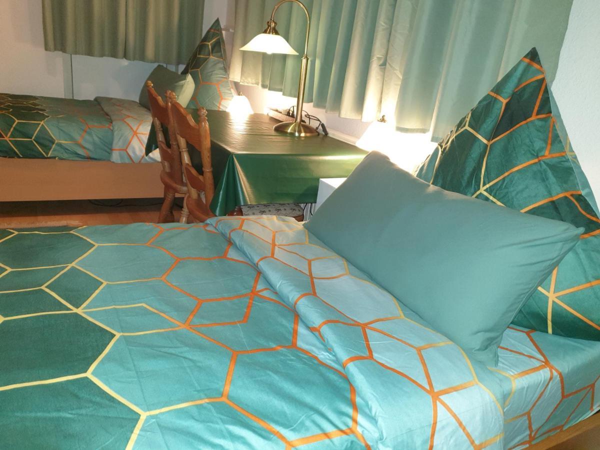 Zimmer Hohbuch Mit Achalmblick Reutlingen Ngoại thất bức ảnh
