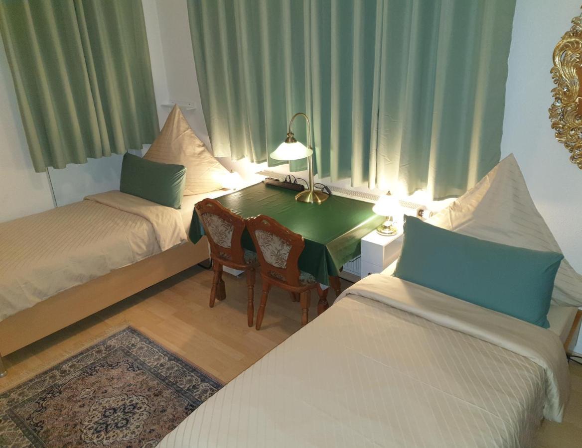 Zimmer Hohbuch Mit Achalmblick Reutlingen Ngoại thất bức ảnh