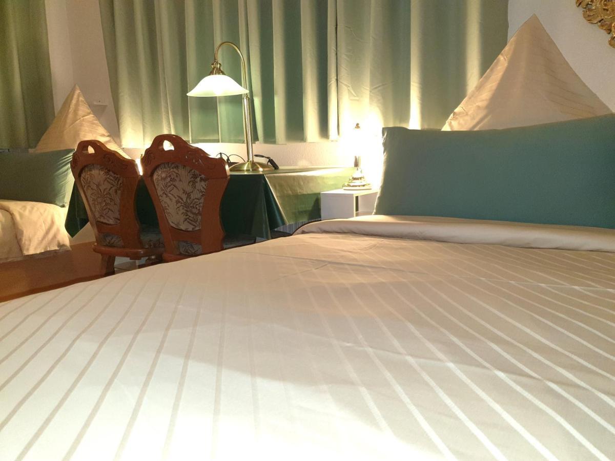 Zimmer Hohbuch Mit Achalmblick Reutlingen Ngoại thất bức ảnh