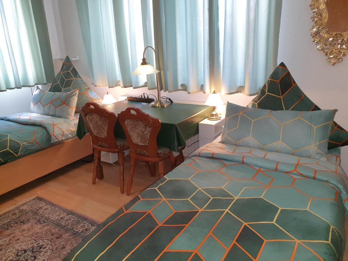 Zimmer Hohbuch Mit Achalmblick Reutlingen Ngoại thất bức ảnh